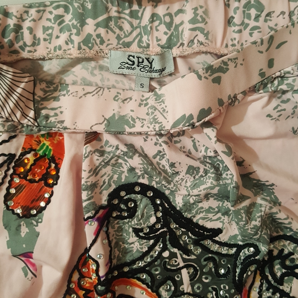 Unique Strapless Top - image 5